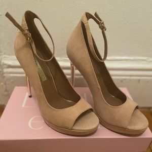 bcbgmaxazria stiletto heel shoes